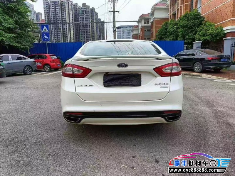 13年福特蒙迪欧轿车抵押车出售