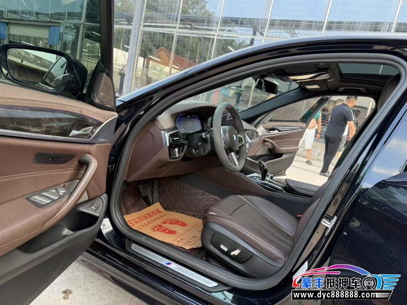 22年宝马5系轿车抵押车出售