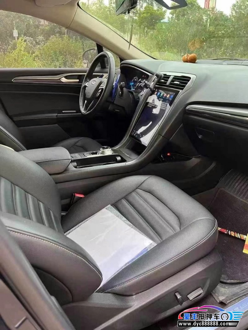 20年福特蒙迪欧轿车抵押车出售