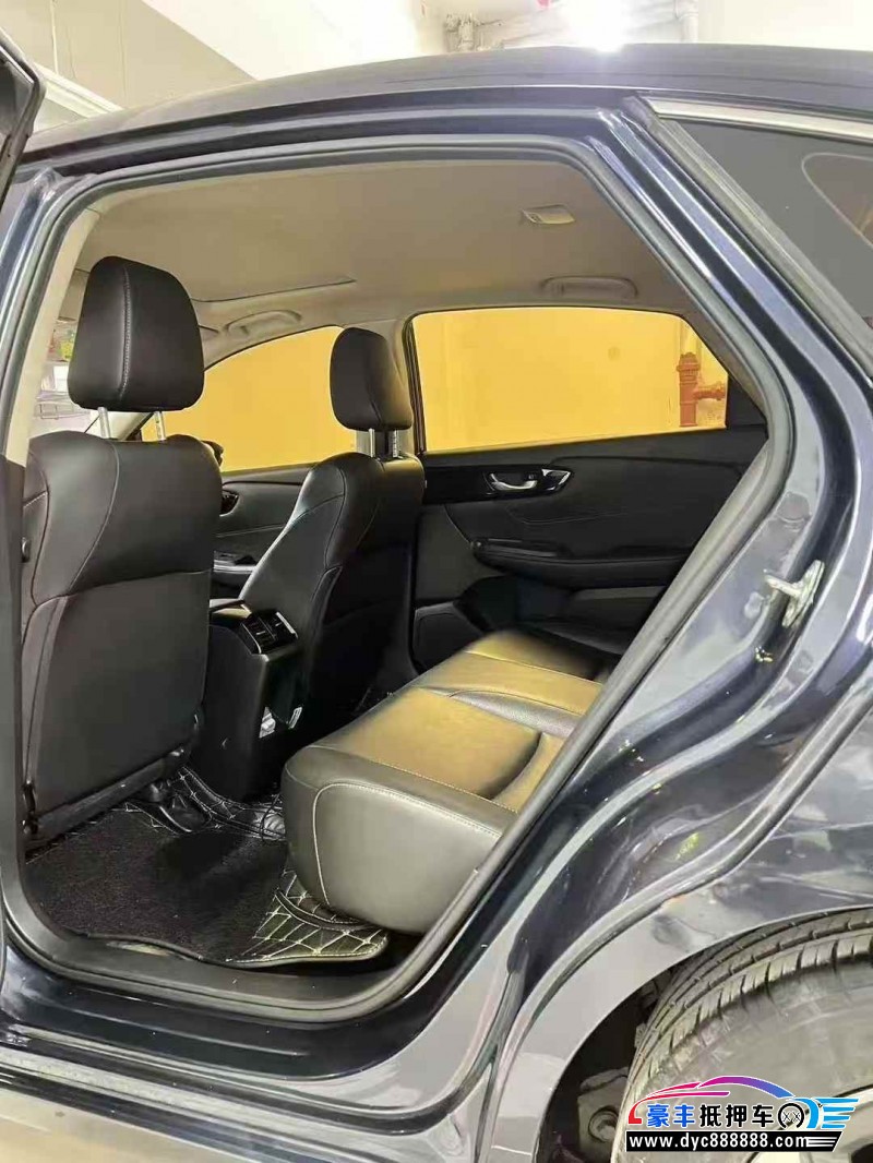 20年本田享域轿车抵押车出售