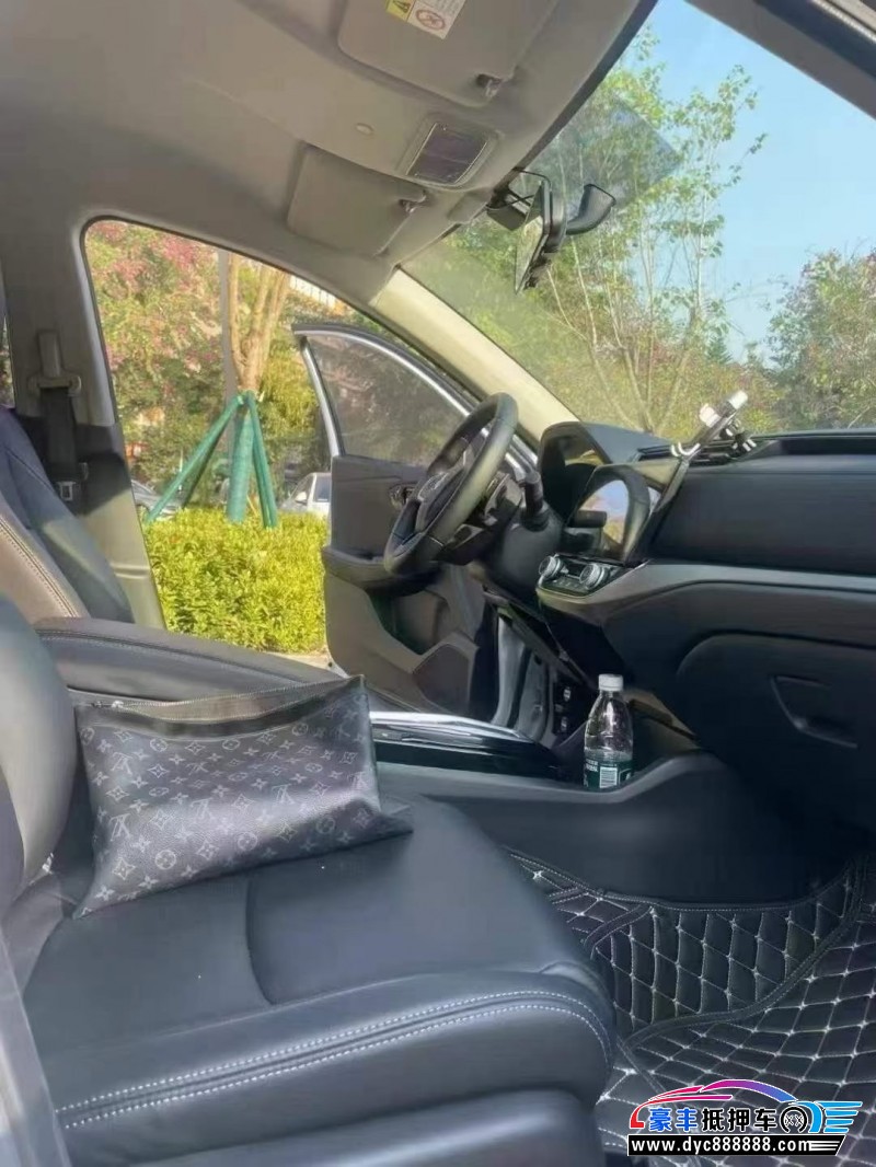 23年本田享域轿车抵押车出售