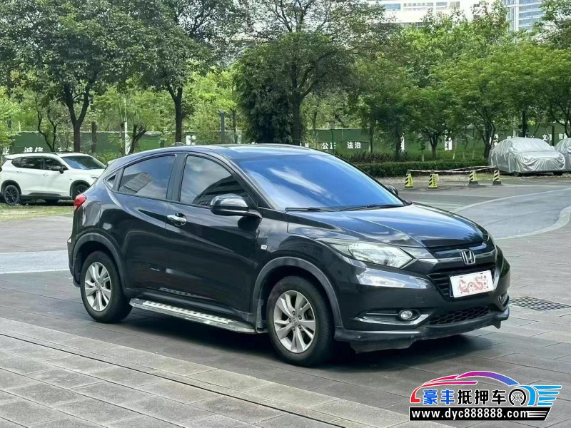 16年本田缤智轿车抵押车出售