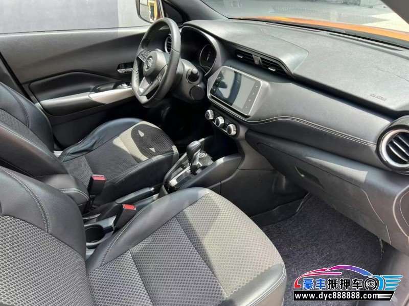 18年日产劲客轿车抵押车出售