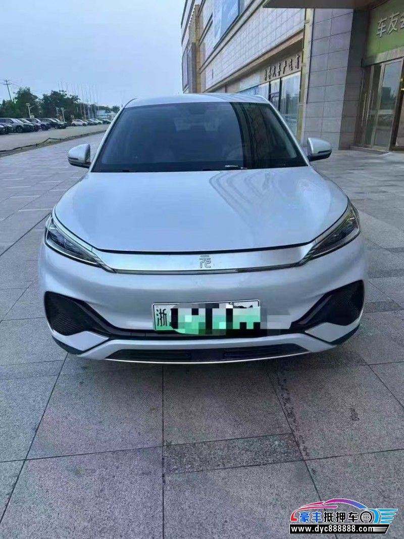 抵押车出售24年比亚迪元轿车