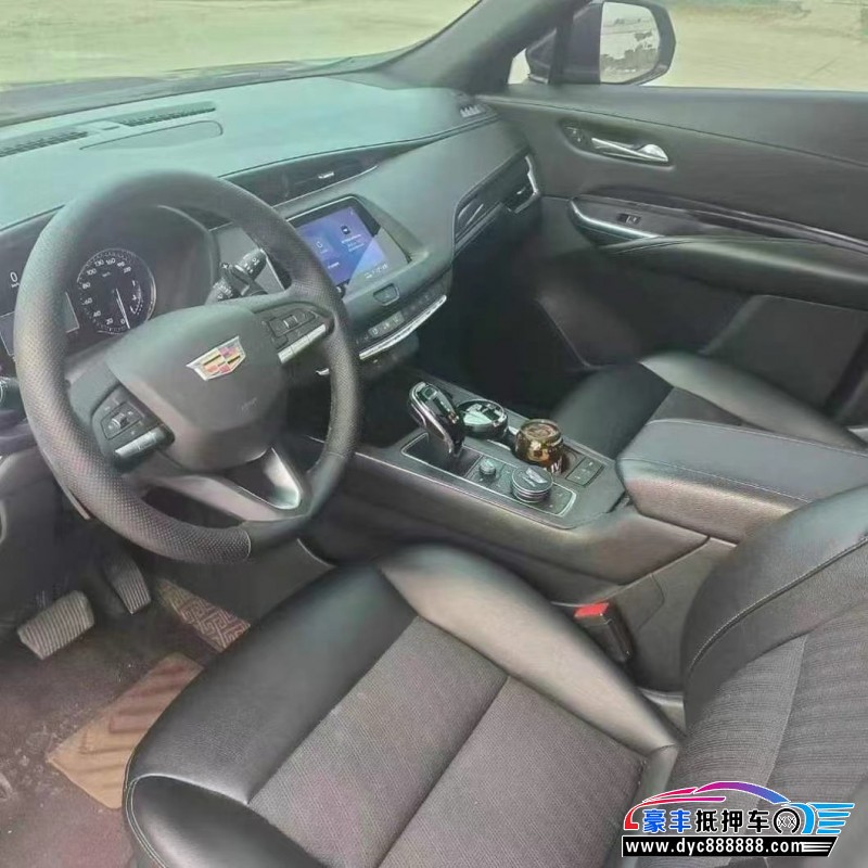 21年凯迪拉克XT4轿车抵押车出售