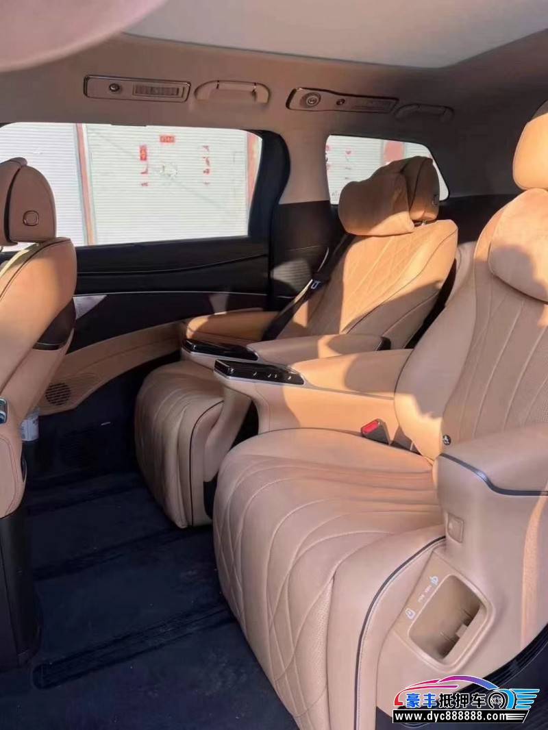 25年腾势D9轿车抵押车出售