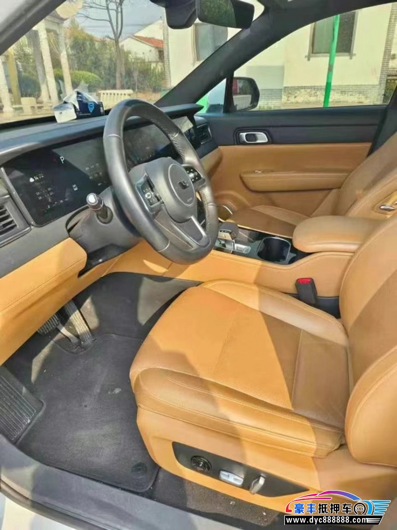 21年理想ONE轿车抵押车出售