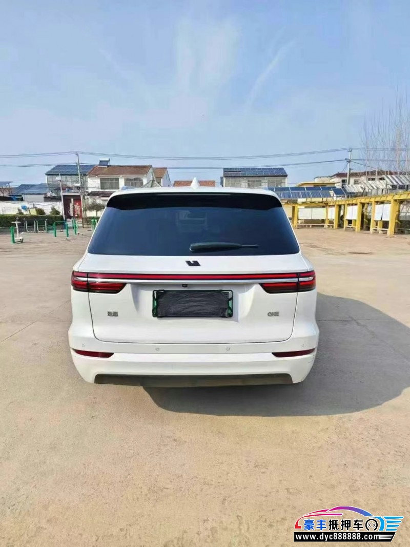 21年理想ONE轿车抵押车出售