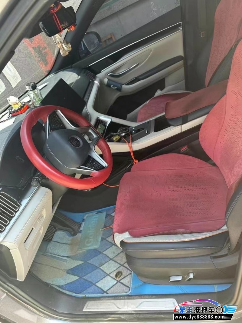 23年比亚迪宋轿车抵押车出售