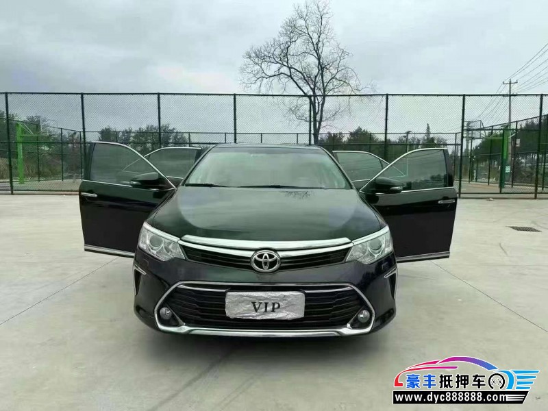 17年丰田凯美瑞轿车抵押车出售