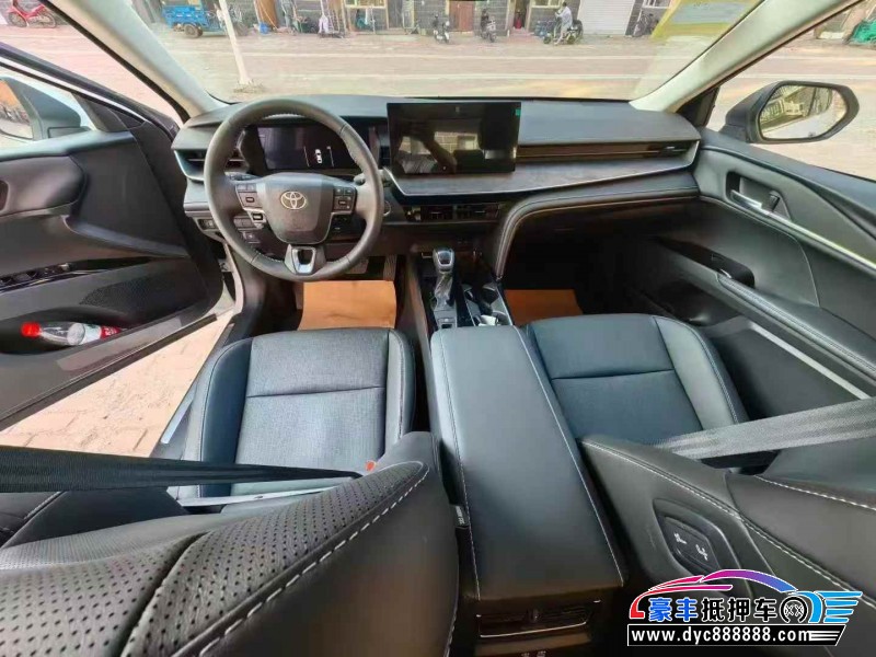 25年丰田凯美瑞轿车抵押车出售