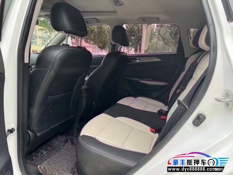 18年长安CS35轿车抵押车出售