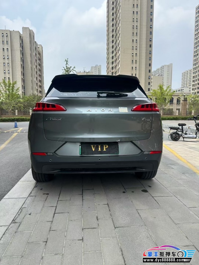 22年埃安V80轿车抵押车出售