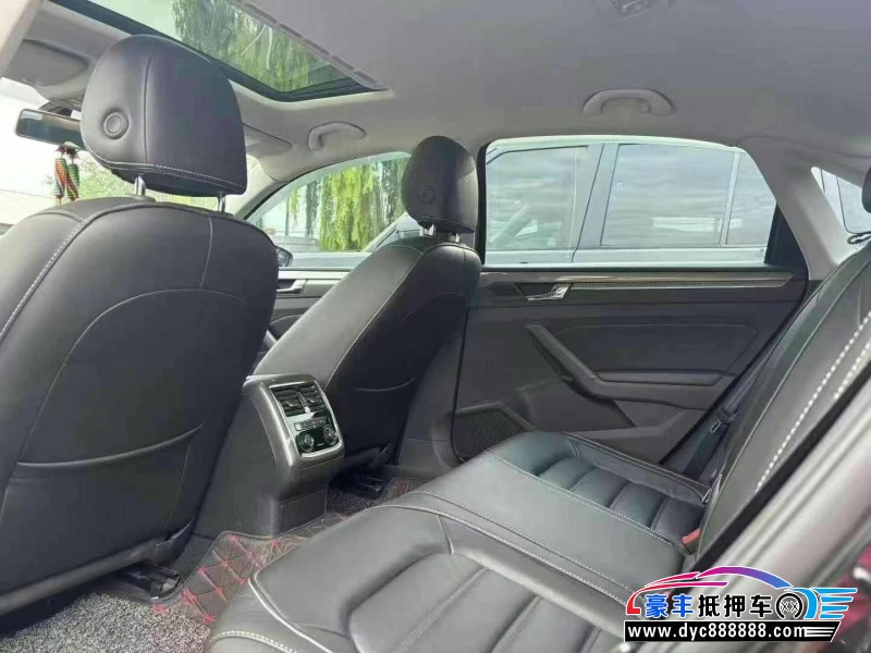 18年大众帕萨特轿车抵押车出售