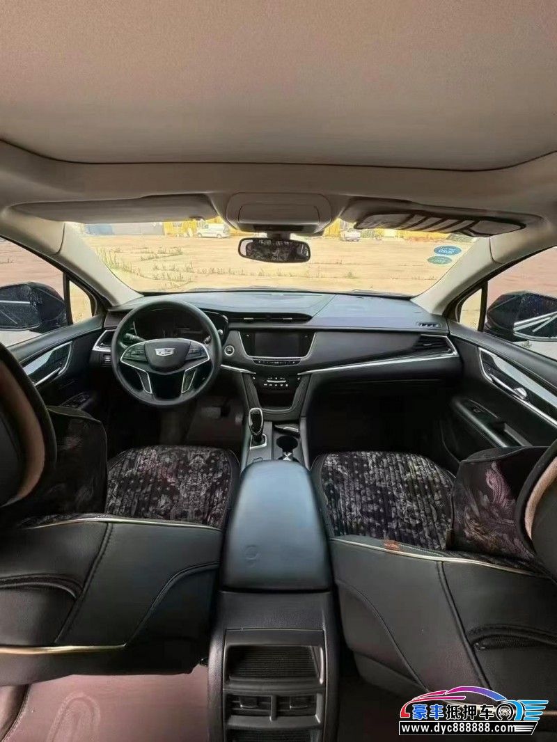 17年凯迪拉克XT5轿车抵押车出售