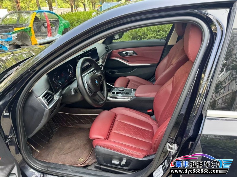 23年宝马3系轿车抵押车出售