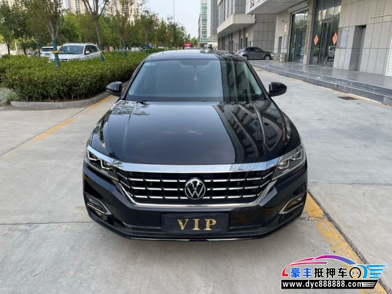 抵押车出售21年大众帕萨特轿车