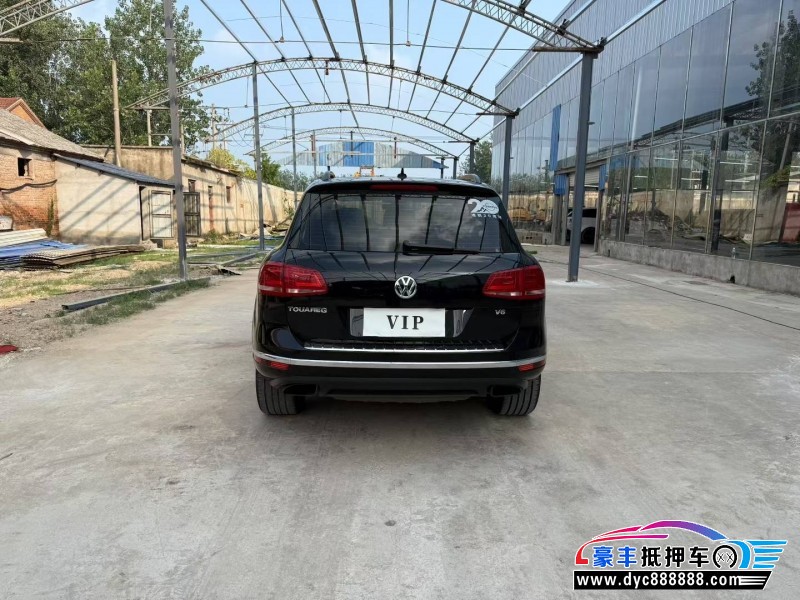 18年大众途锐轿车抵押车出售