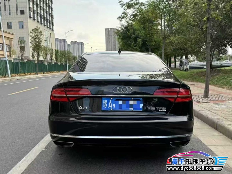 18年奥迪A8L轿车抵押车出售