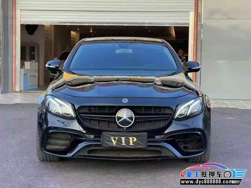 抵押车出售20年奔驰E轿车