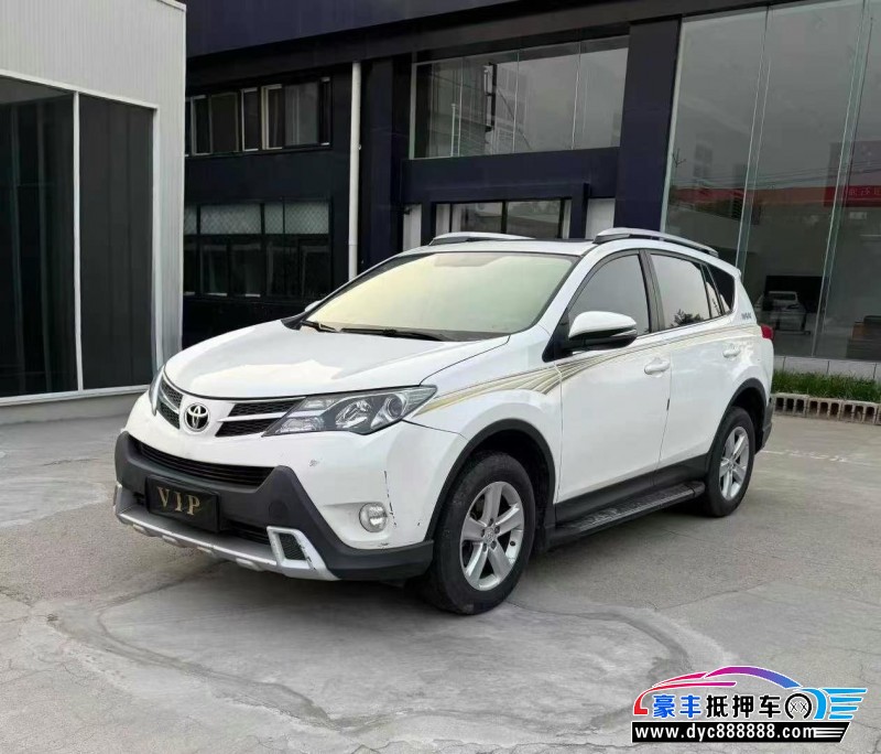 14年丰田RAV4轿车抵押车出售