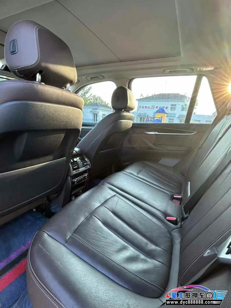 17年宝马X5轿车抵押车出售