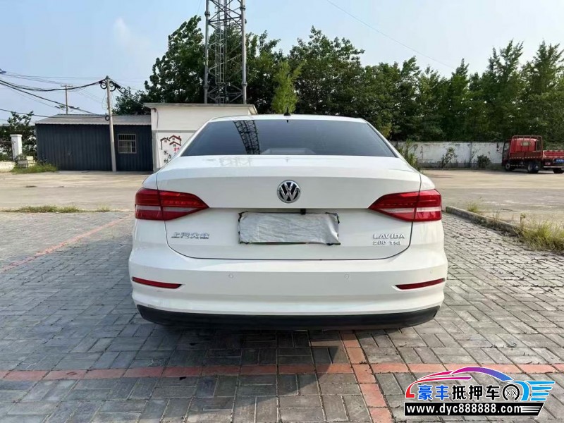 18年大众朗逸轿车抵押车出售