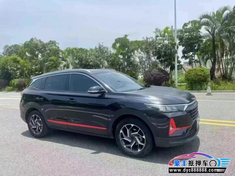 21年东风风神AX7轿车抵押车出售