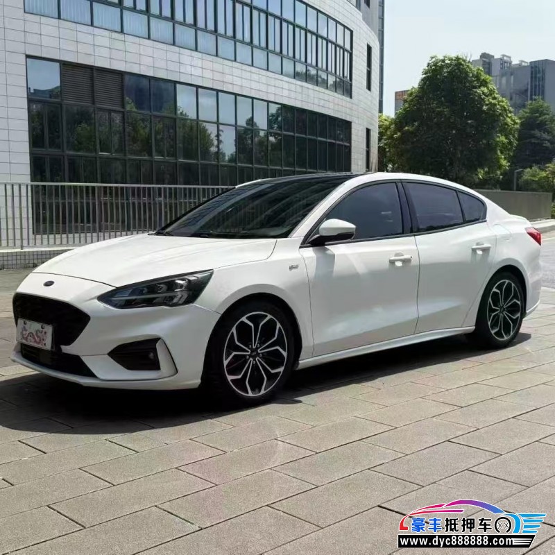 22年福特福克斯轿车抵押车出售