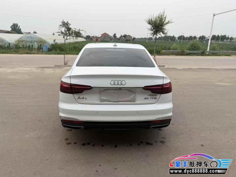 24年奥迪A4轿车抵押车出售