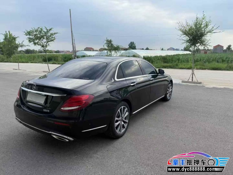 19年奔驰E轿车抵押车出售