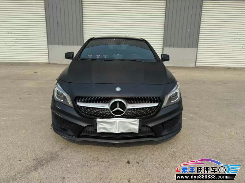 16年奔驰CLA轿车抵押车出售