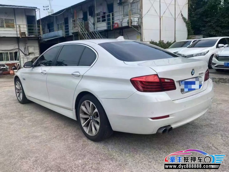 17年宝马5系轿车抵押车出售