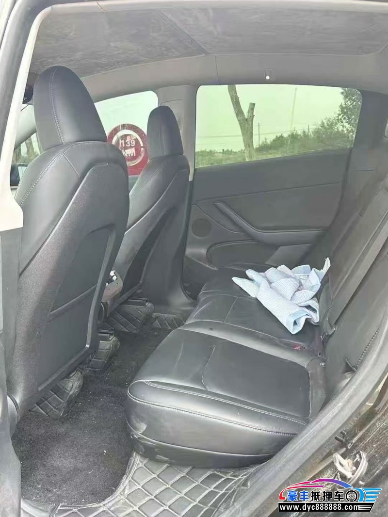 22年特斯拉Model Y轿车抵押车出售