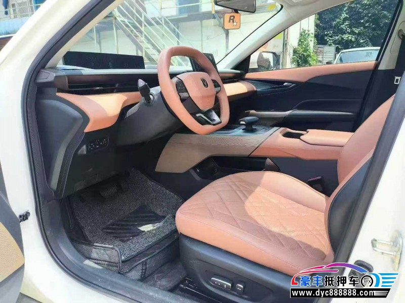 24年长安逸动轿车抵押车出售