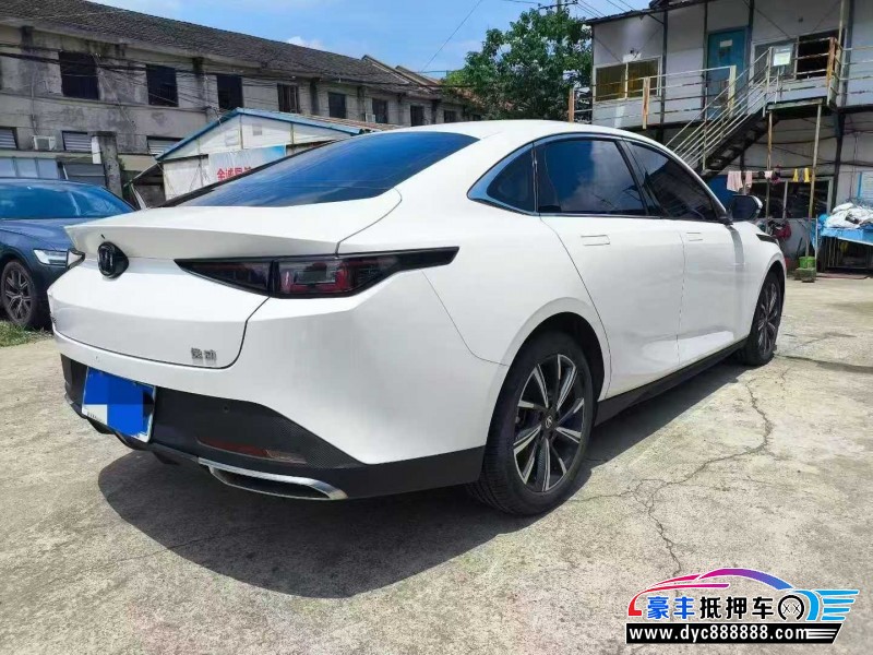 24年长安逸动轿车抵押车出售