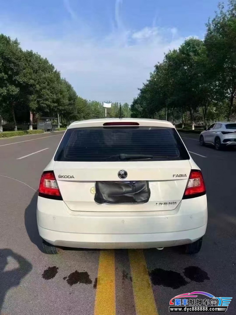 19年斯柯达晶锐轿车抵押车出售