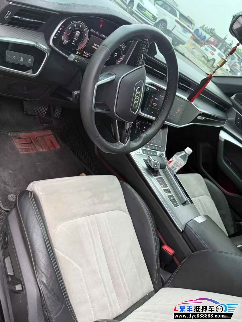 19年奥迪A6L轿车抵押车出售