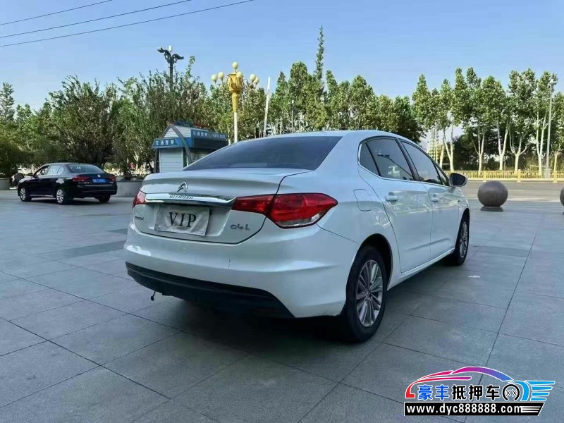 17年雪铁龙C4L轿车抵押车出售