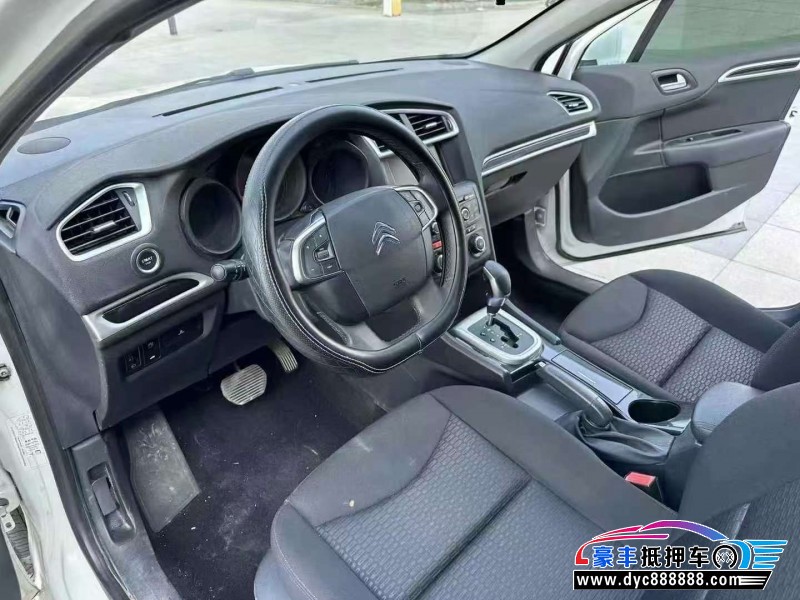 17年雪铁龙C4L轿车抵押车出售