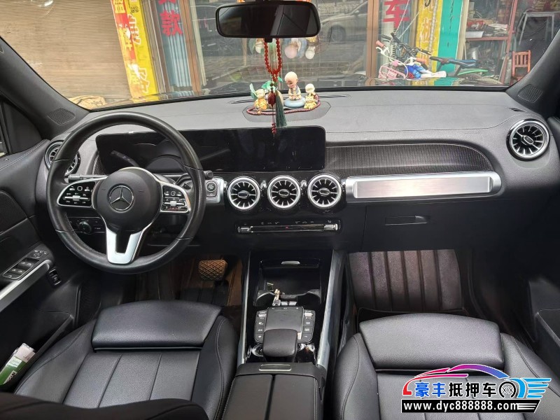 21年奔驰GLB轿车抵押车出售