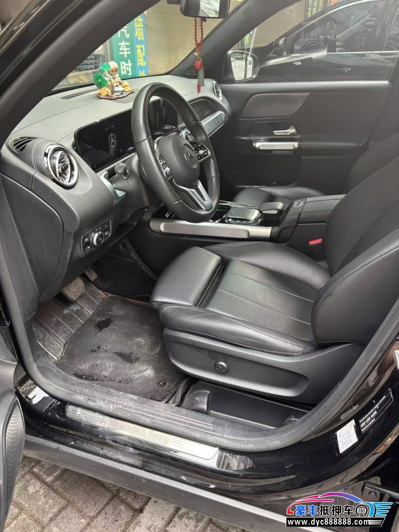 21年奔驰GLB轿车抵押车出售