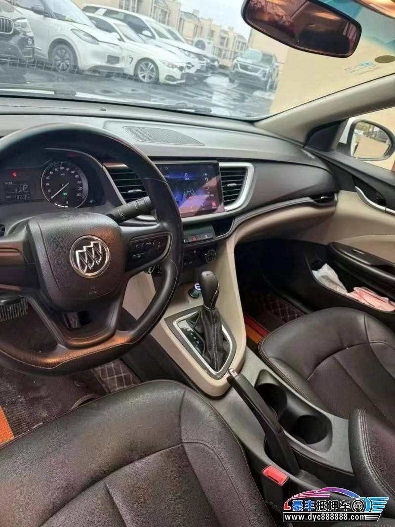 18年别克英朗轿车抵押车出售