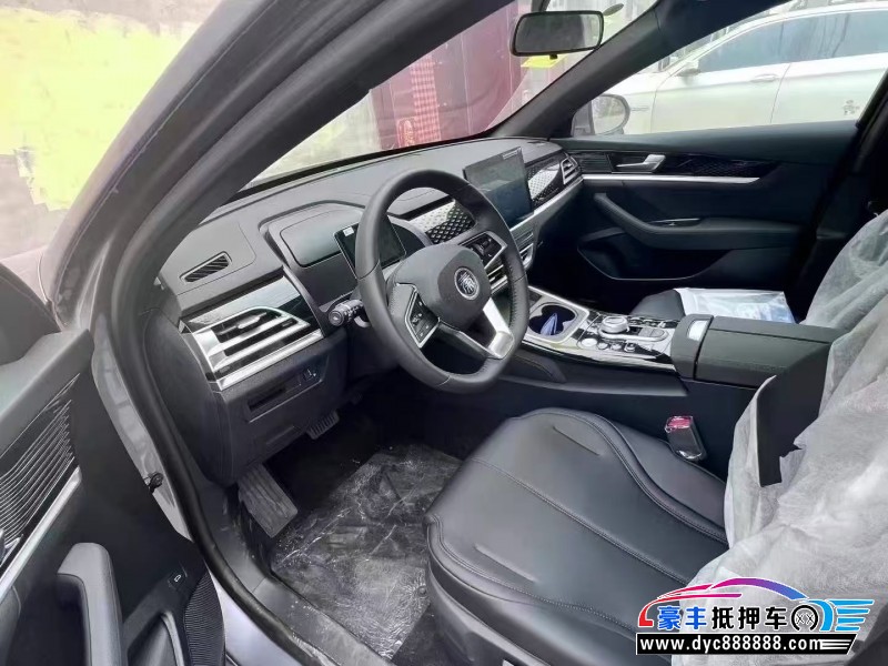 24年比亚迪秦轿车抵押车出售