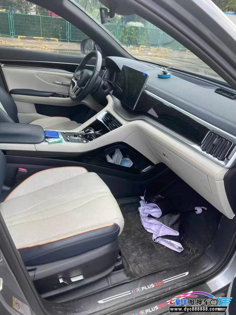 22年比亚迪宋轿车抵押车出售