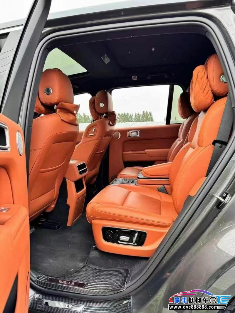 23年理想L8轿车抵押车出售