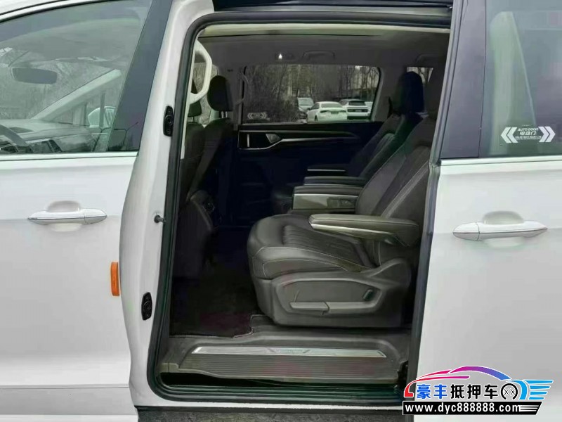 22年大众蔚然轿车抵押车出售