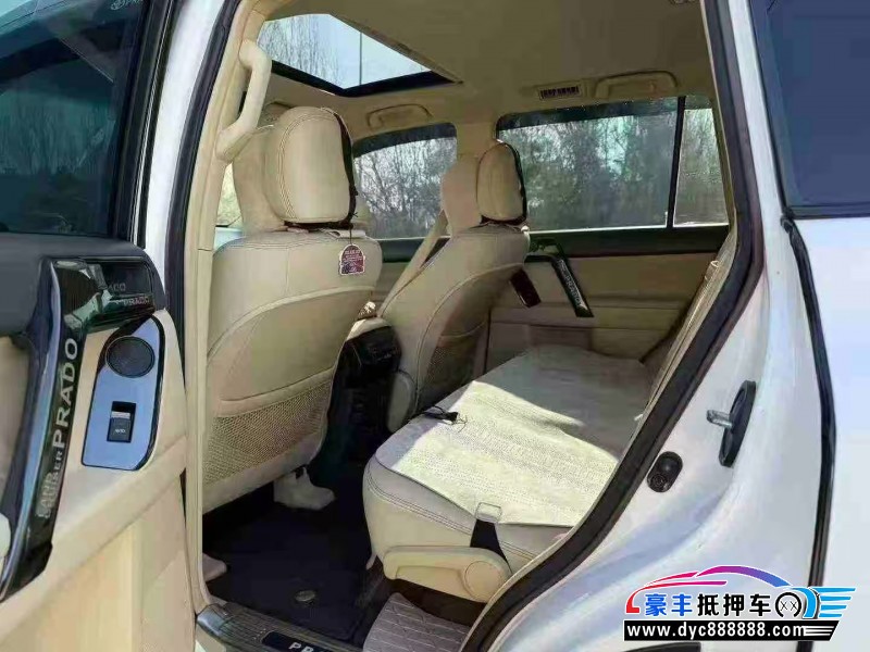 16年丰田普拉多（霸道）轿车抵押车出售