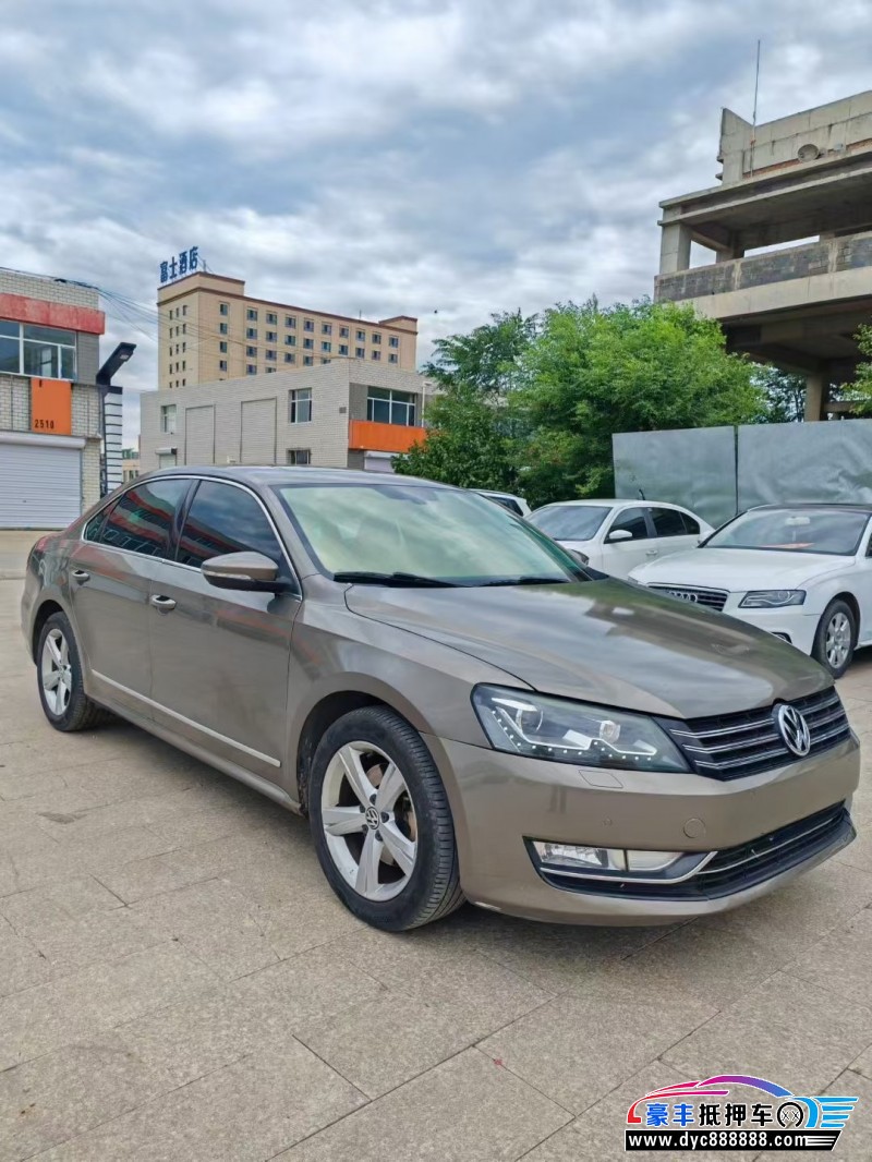 14年大众帕萨特轿车抵押车出售