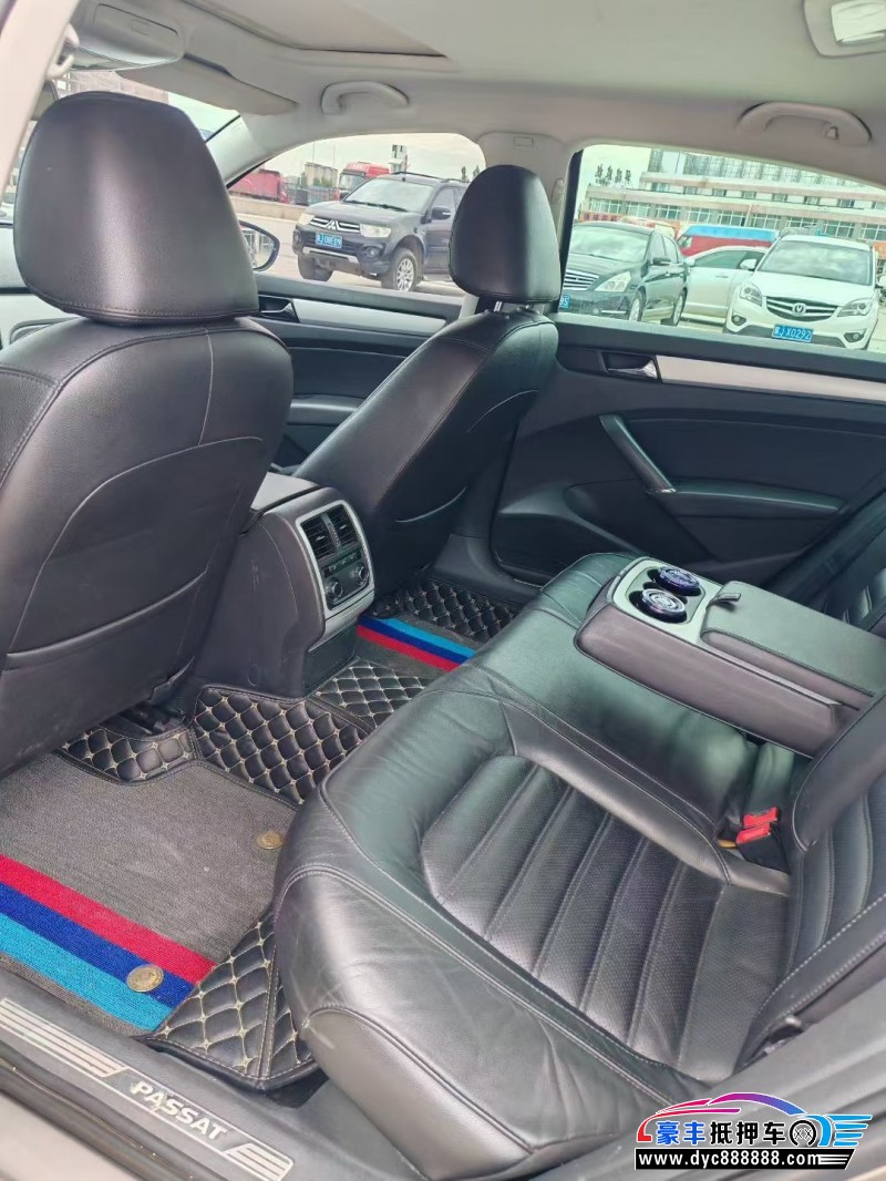 14年大众帕萨特轿车抵押车出售